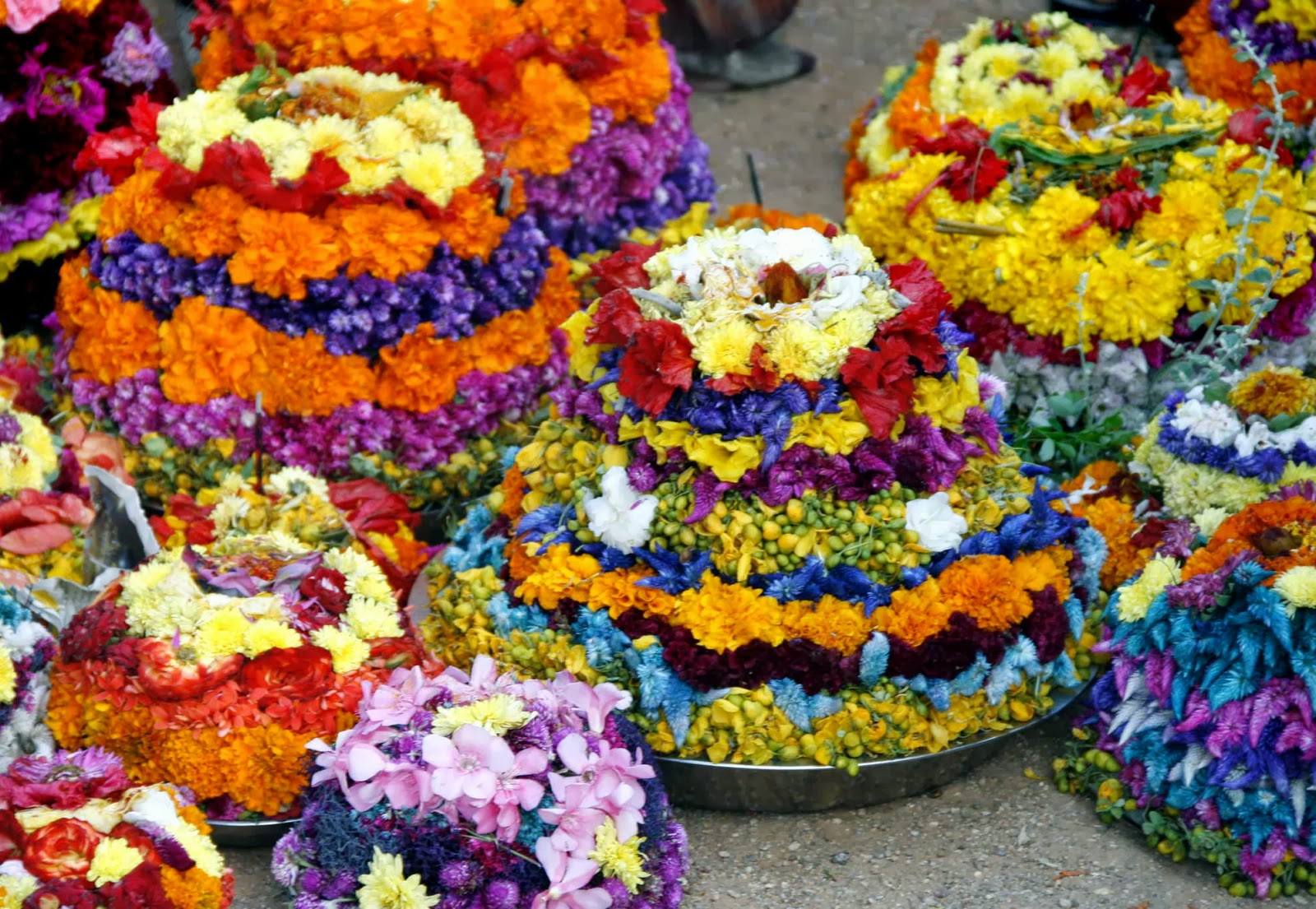 Saddula Bathukamma grand finale will be held at Tank Bund on Oct 20.
